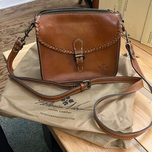 Patricia Nash crossbody bag